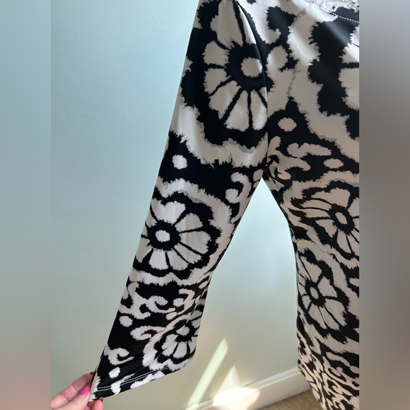 INC International Concepts Black and White Tunic with Beaded Trim - Picture 10 of 12